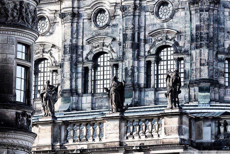 کلیسای جامع درسدن از جاهای دیدنی درسدن