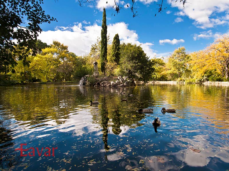 پارک آل کاپریچو مادرید در پاییز