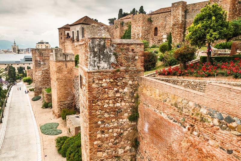 قلعه خیبرالفارو از مکان های دیدنی مالاگا