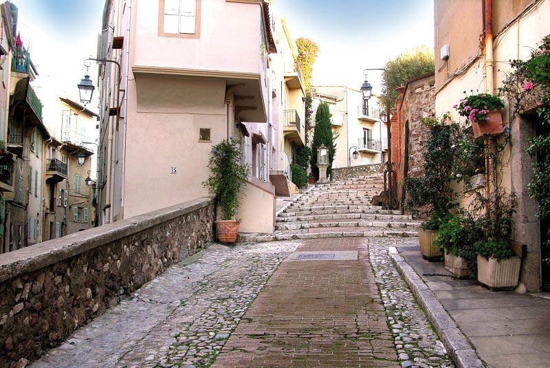 سوکه (بخش قدیمی شهر) کن فرانسه