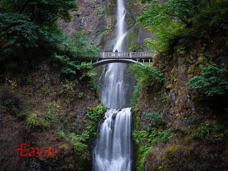 آبشار مولتنومه از آبشارهای آمریکا