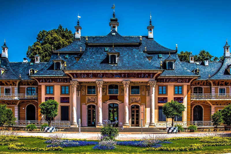 کاخ های پیل نیتز از دیدنی های درسدن