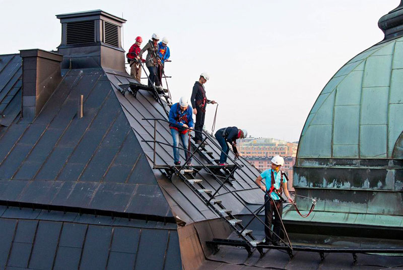 تورهای پشت بام از کارهای عجیب در استکهلم