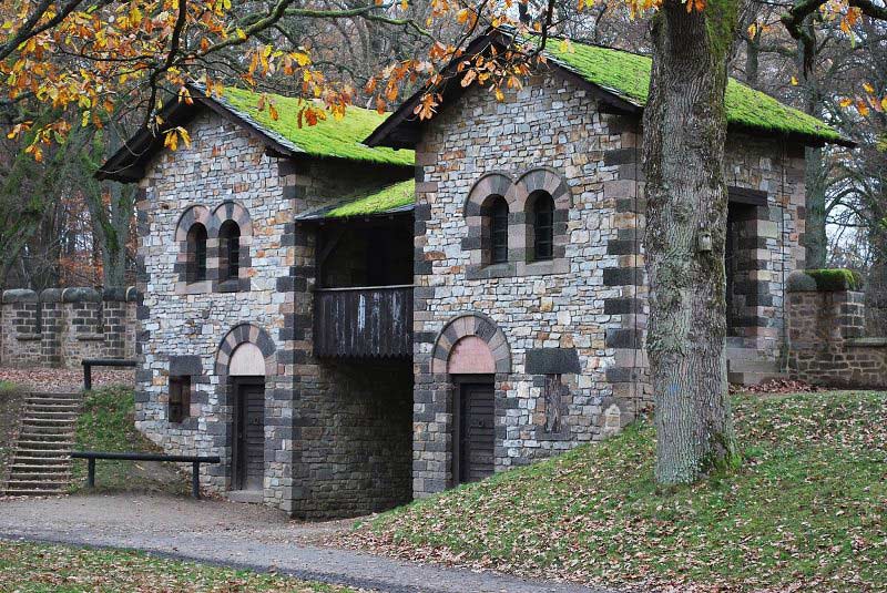 معماری قلعه زالبورگ فرانکفورت