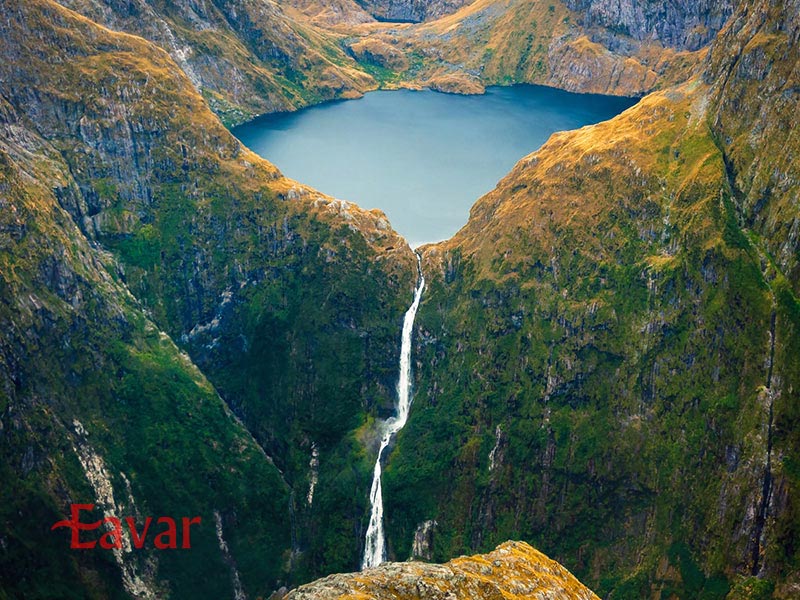 آبشار ساترلند از آبشارهای نیوزیلند